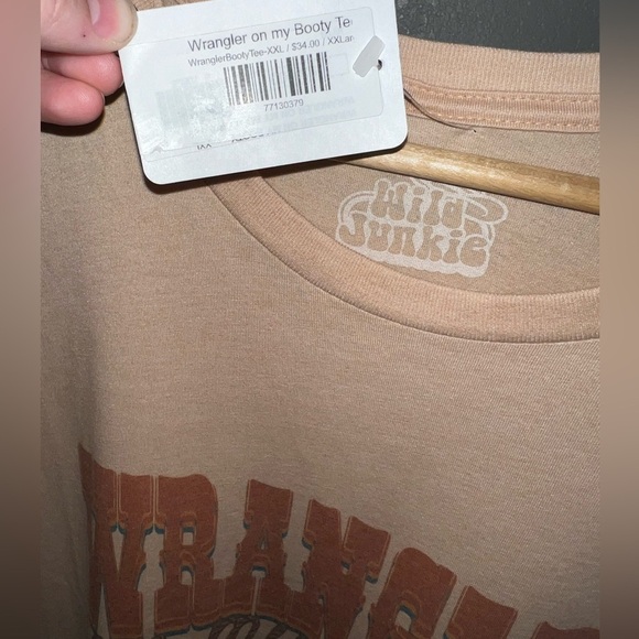 NWT Wrangler on my Booty Tshirt - Picture 4 of 6